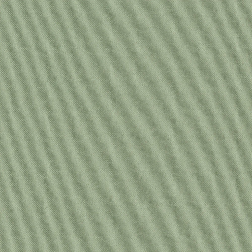 133015